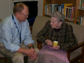 Physicist Dr. Richard Shoup and Mrs. Eileen Coly of the Parapsychology Foundation at the Preregistration for Utrecht II